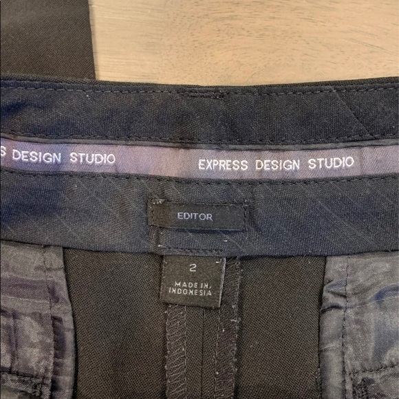 Express Capris size 2 - Picture 3 of 4